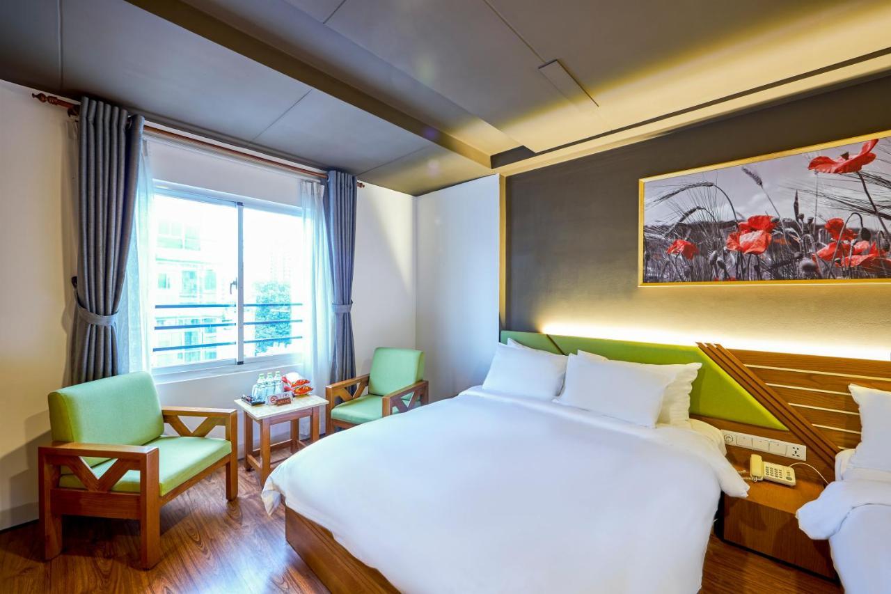 The Noble Swan Hotel Saigon Thành Pho Ho Chí Minh Esterno foto