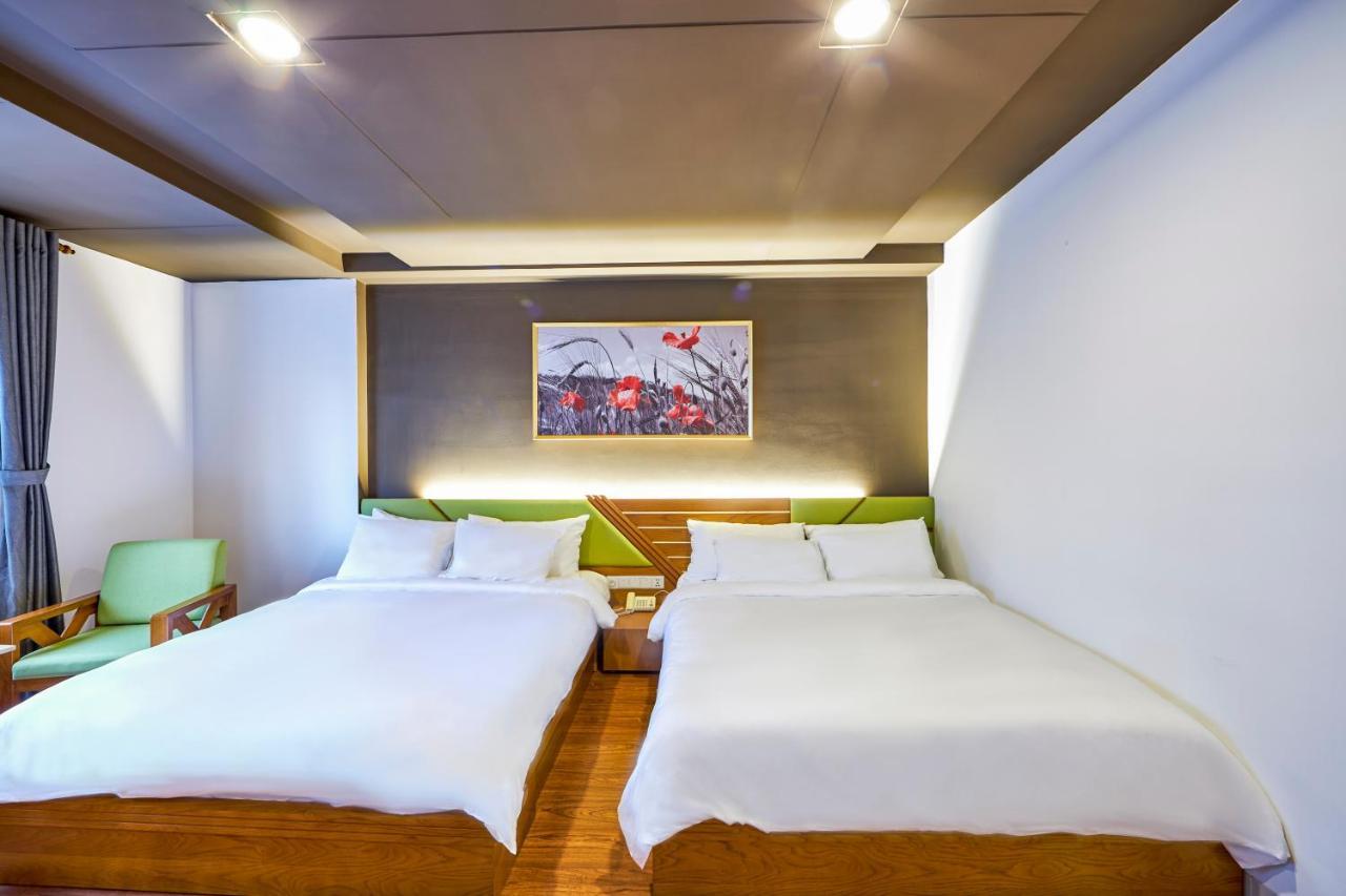 The Noble Swan Hotel Saigon Thành Pho Ho Chí Minh Esterno foto