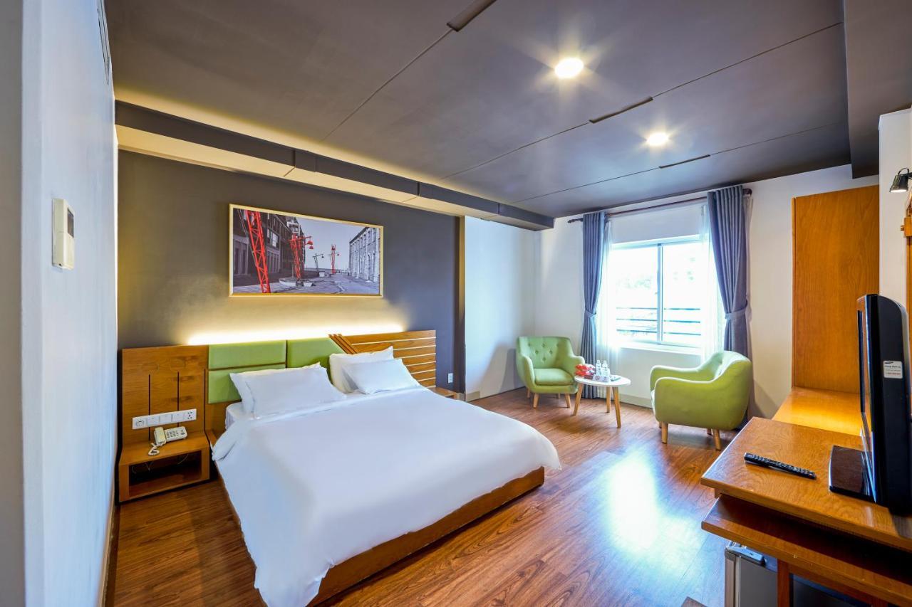 The Noble Swan Hotel Saigon Thành Pho Ho Chí Minh Esterno foto